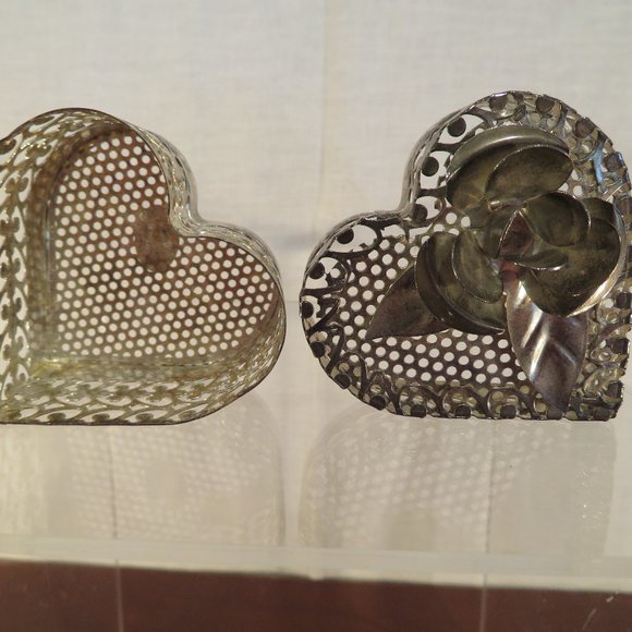 Vintage EP Steel Heart Shape Trinket Box (64J) - Picture 1 of 4
